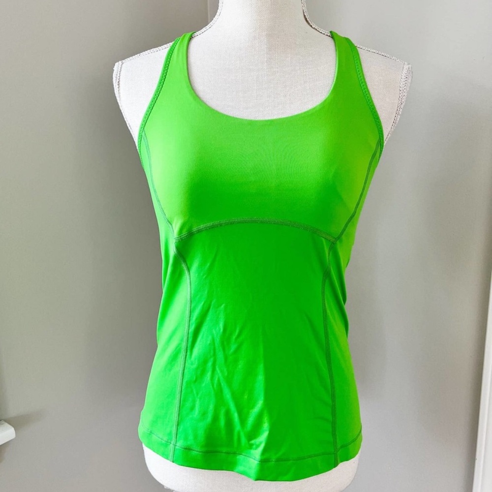 Lululemon Run Pace Tank in Frond Green Size 6
